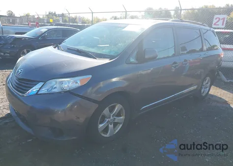 2011 Toyota Sienna Le V6 из США, поврежденный, VIN 5TDKK3DC3BS149110